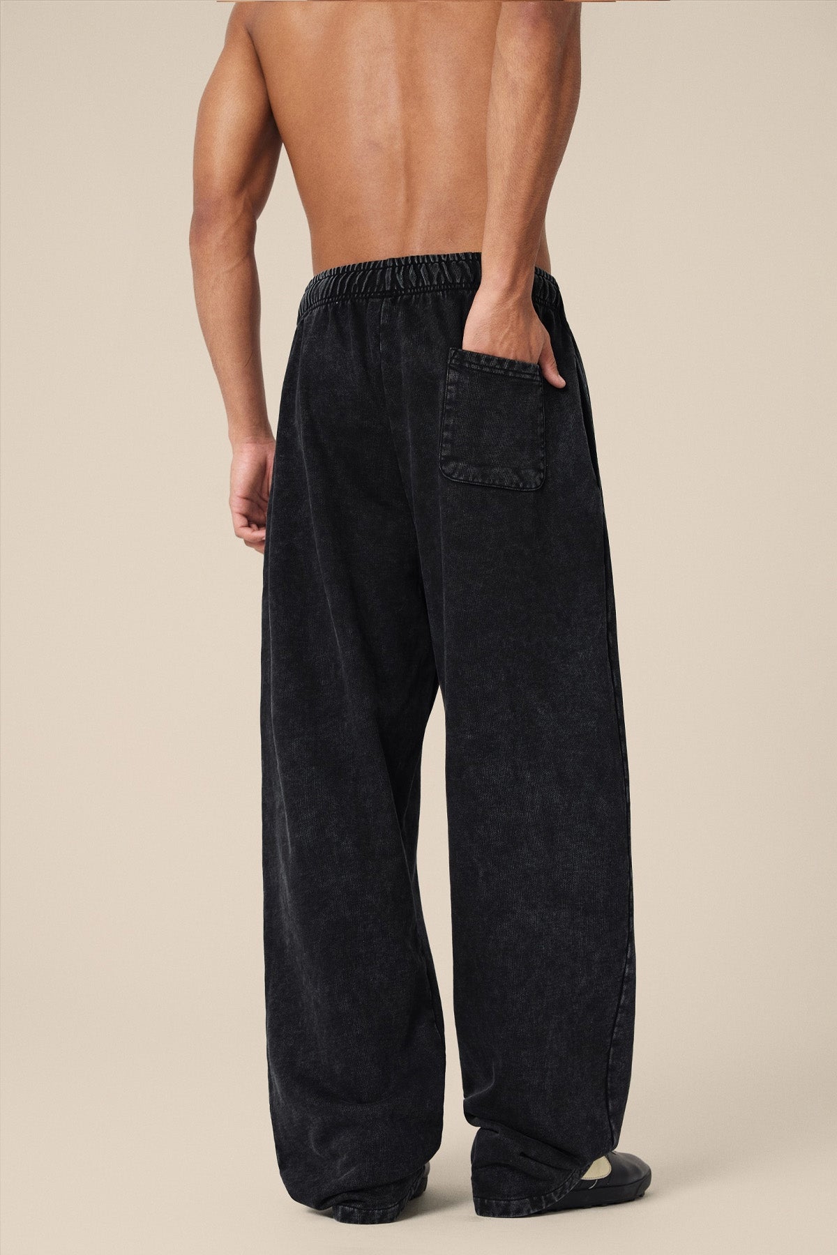 Initial Heavyweight Sweatpants